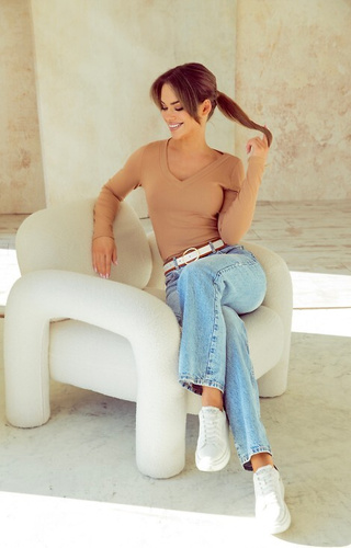 Жіноча блузка Eldar Active Eleonor – віскозна, з довгим рукавом і V-подібним вирізом