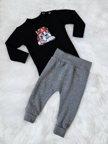 Дитяче боді з довгим рукавом Pirat Bambarillo, - чорний