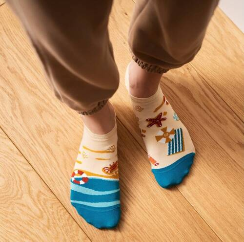 Чоловічі асиметричні шкарпетки 009  More - 016 світло- жовтий