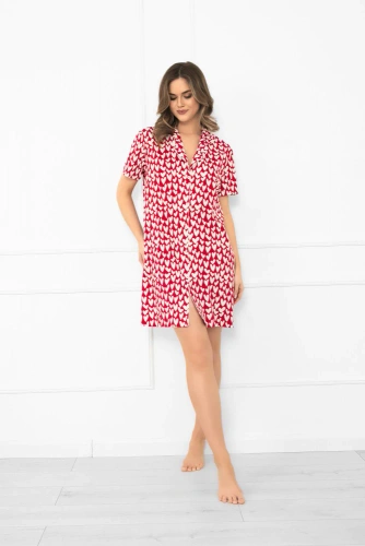 Ksenia – жіноча нічна сорочка з бавовни в білі сердечка, на ґудзиках, з коротким рукавом | Italian Fashio