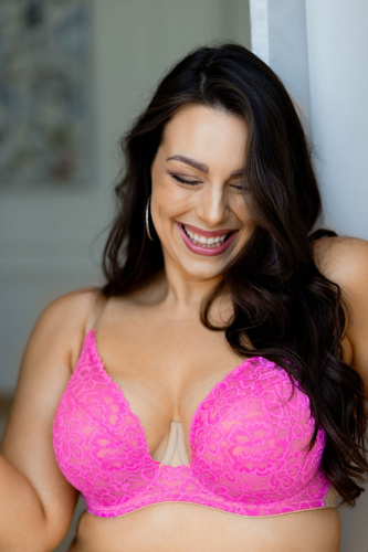 Mediolano Crazy Pink 19249 Бюстгальтер soft для великого бюста рожеве мереживо