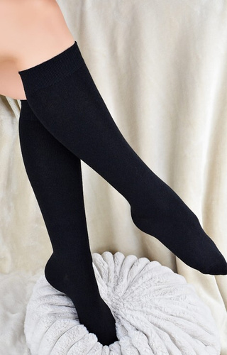 Жіночі гольфи Noviti SB158 – класичні, зручні та м’які