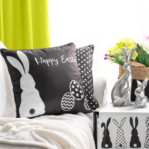 Декоративна велюрова наволочка Wiosna 5 zdobiona nadrukiem Eurofirany - чорний