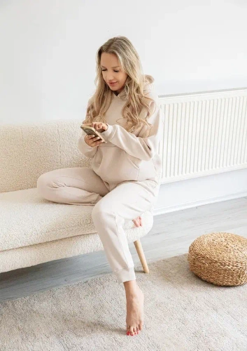 Жіночий спортивний костюм Randi  Dkaren - бежевий