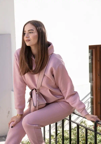 Жіночий спортивний костюм Randi  Dkaren -пудрово-рожевий