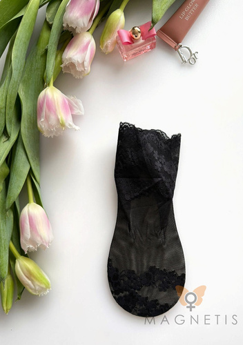 Жіночі мереживні шкарпетки Magnetis GC-251134 з квітковим візерунком black
