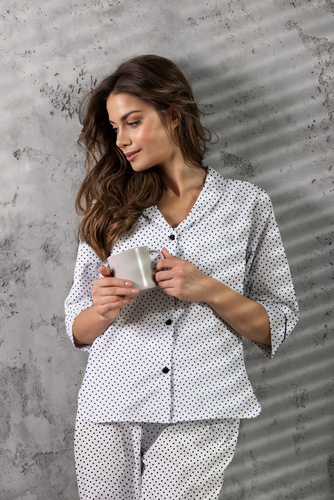 Піжама на гудзиках жіноча Ms. President Momenti Per Me, - white