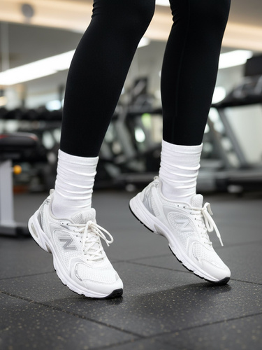 Жіночі спортивні шкарпетки Milena Unique 0071-010 – Півфрота