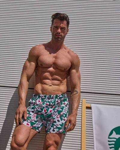 Вільні труси-боксерки чоловічі 001/160 Classic Cornette