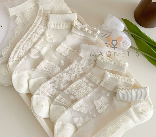 Жіночі шкарпетки-слідки Magnetis CC-251106 – бавовняні ecru з візерунком