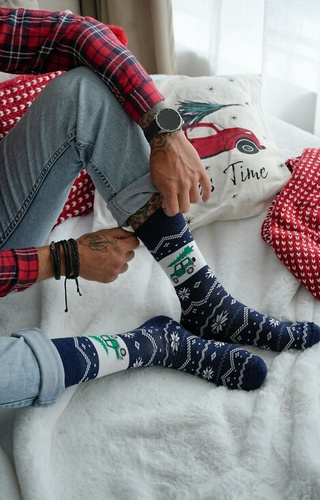 Milena 1290-030 – чоловічі різдвяні шкарпетки 02