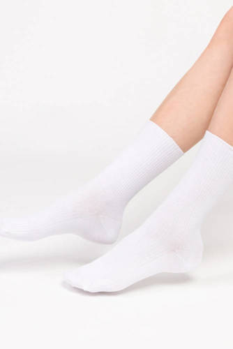 Жіночі шкарпетки в рубчик Art. 062 Steven, - білі