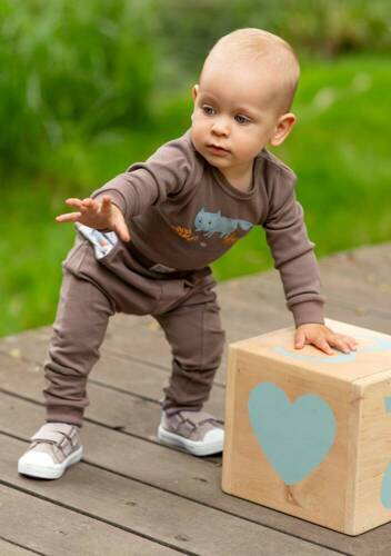 Дитячі штанці з органічної бавовни ABN-4509 Skarby Jesieni Nini коричневий