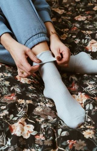 Жіночі шкарпетки в рубчик Art. 062 Steven, - меланж ясно-сірий