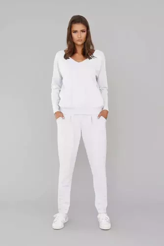 Костюм жіночий Karina Italian Fashion, - білий