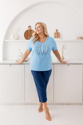 Жіноча Бавовняна Піжама Regina 742 – V-подібний Виріз, Короткий Рукав, Футболка з Принтом, Штани 3/4, 100% Бавовна