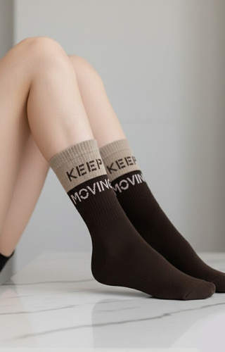 Жіночі шкарпетки Milena Unique 0071-008 – напівфротте, бавовняні, теплі, з написом