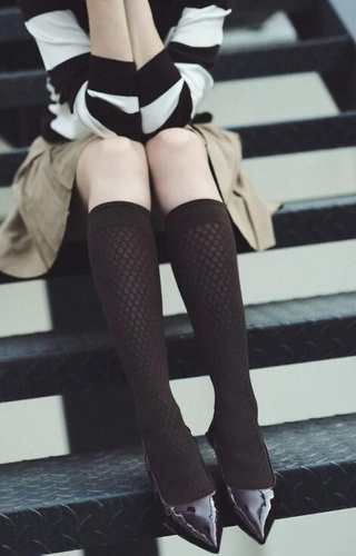 606 Glam Підколінки Gabriella, chocco – 40 den, геометричний узор, еластичні