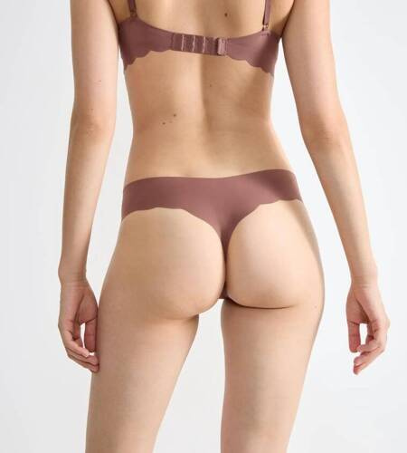 Жіночі трусики- стрінги Zero Microfibre 2.0 Hipstring  Sloggi - Cameo