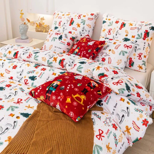 Святкова постіль Merry Cozy білий ведмедик Spod Igły i Nitki