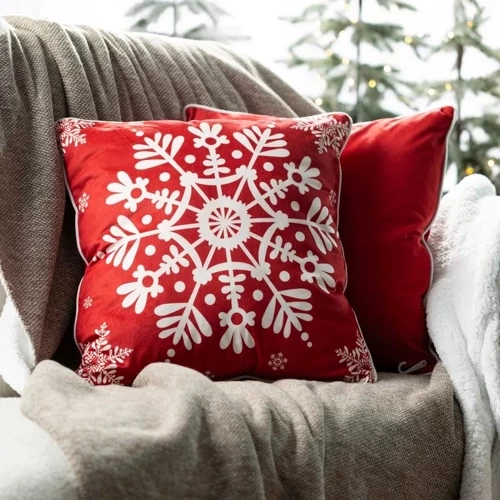 Велюрова декоративна наволочка Chp 125 Сніжинки Eurofirany, - червоний