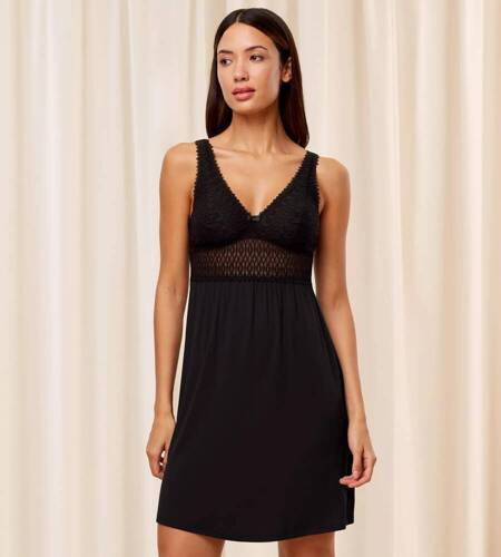 Нічна сорочка Aura Spotlight NDK 01 X Triumph - black