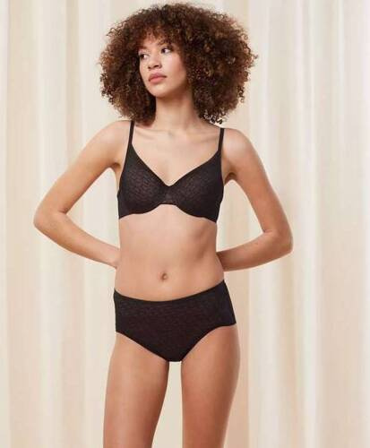 Бюстгальтер ущільнений Signature Sheer WHP Triumph, - black