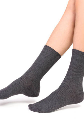 Жіночі шкарпетки в рубчик Art. 062 Steven, - меланж сірий