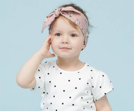 Пов'язка на голову для дівчинки  Pinokio - рожевий/квіти