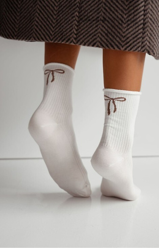 Жіночі шкарпетки Milena 0200-193 – у рубчик, з бантиком, бавовняні