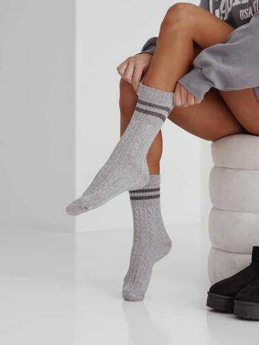 Жіночі шкарпетки 1542-001 Warkocz Milena, -  сірий, узор "коса", бавовна