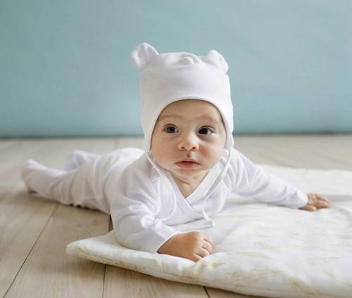 Magic Vibes Czapka niemowlęca z naszywką - żółty