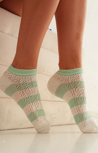 Ажурні шкарпетки жіночі 1504 Ażurowe Milena, - екрю/зелений