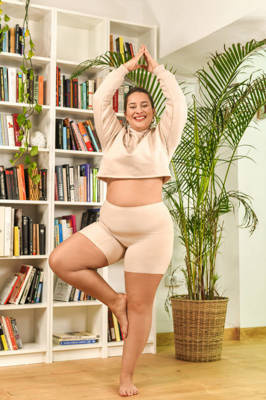 Подовжені трусики коригуючі 574 Slim All Day Bermudy Julimex-naturalne