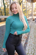 зелений